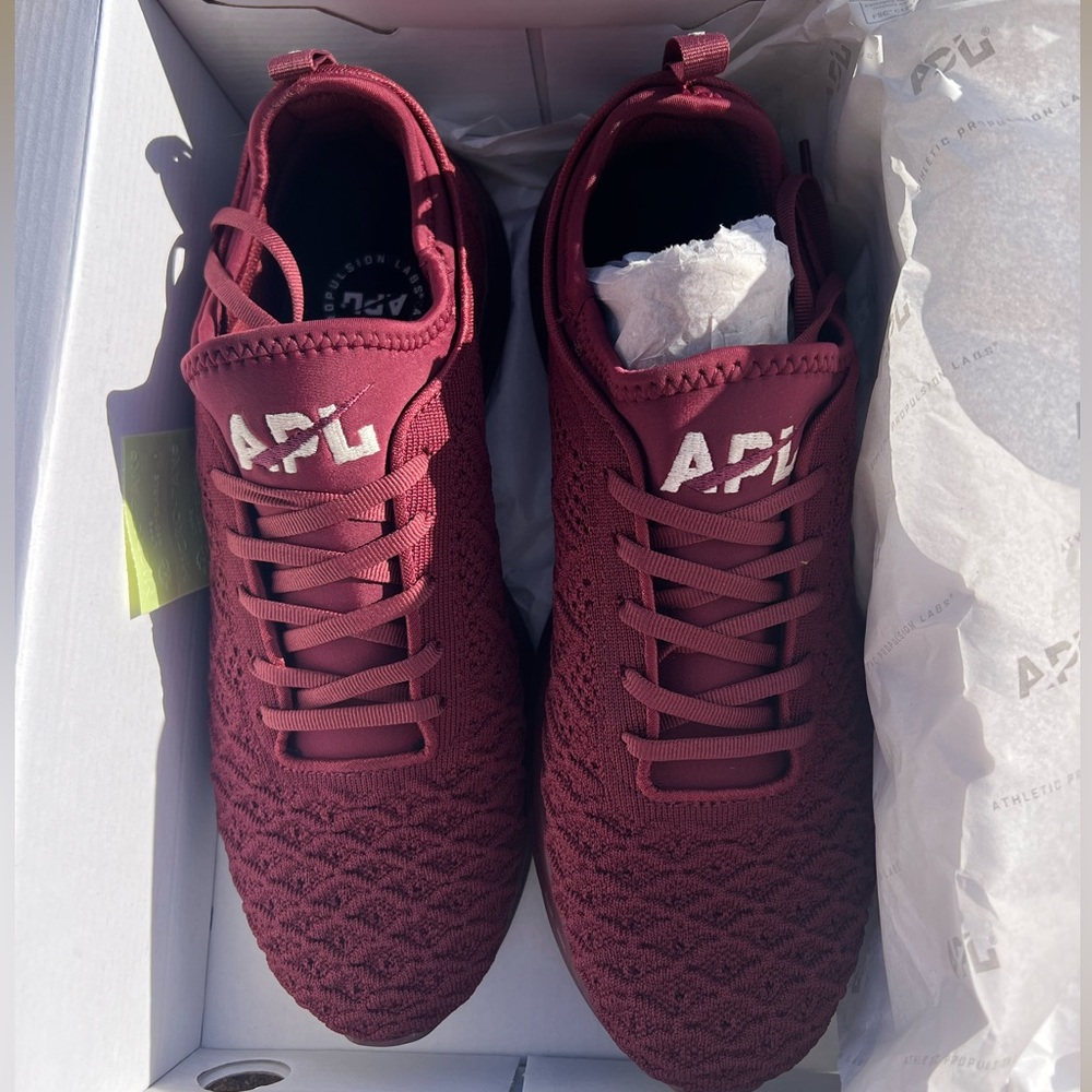 Men’s APL TECHLOOM PHANTOM SIZE 10